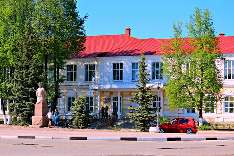 Фотография школы.